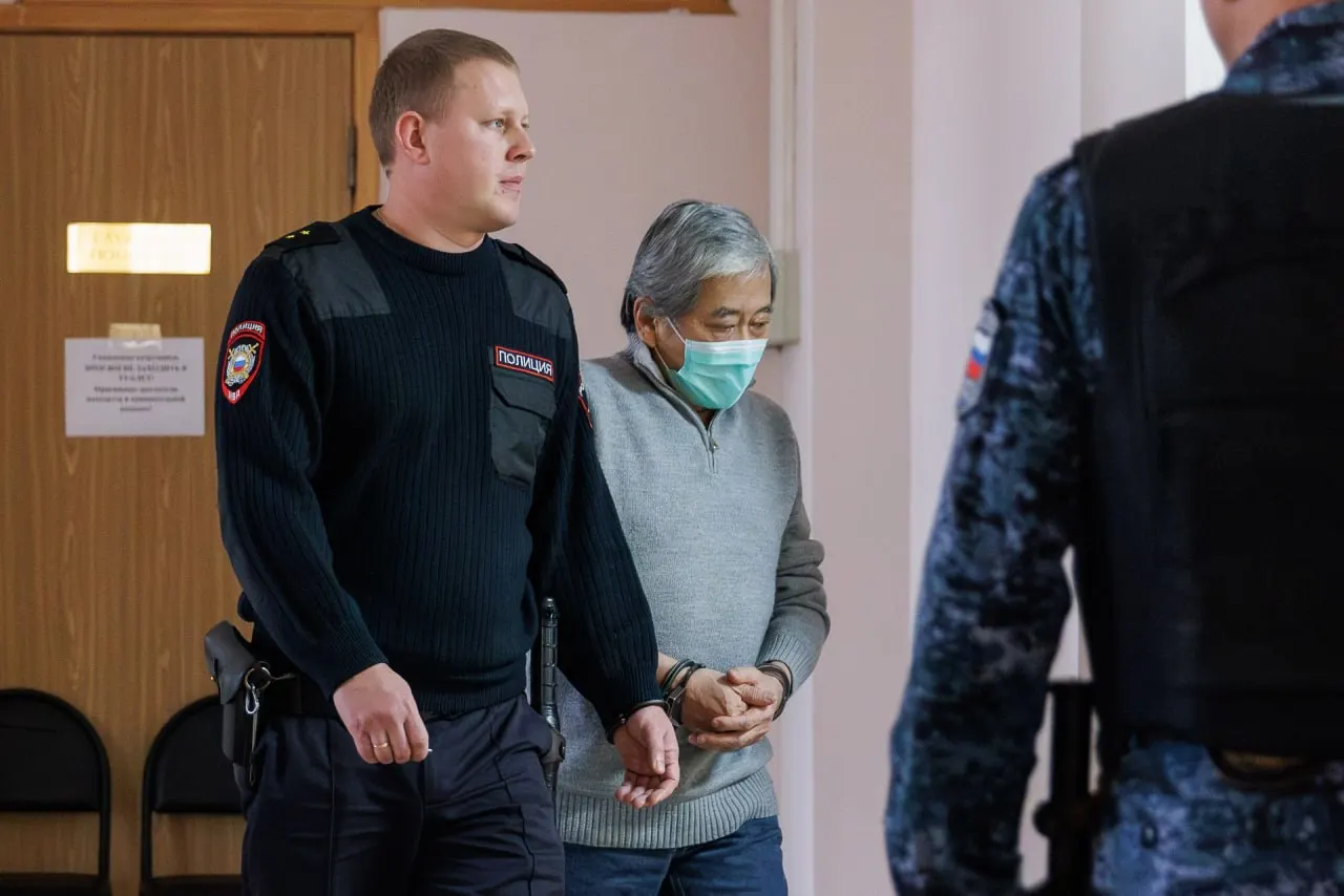 Материалы уголовного дела поступили в картотеку Верховного суда и переданы третьему составу уголовной коллегии.