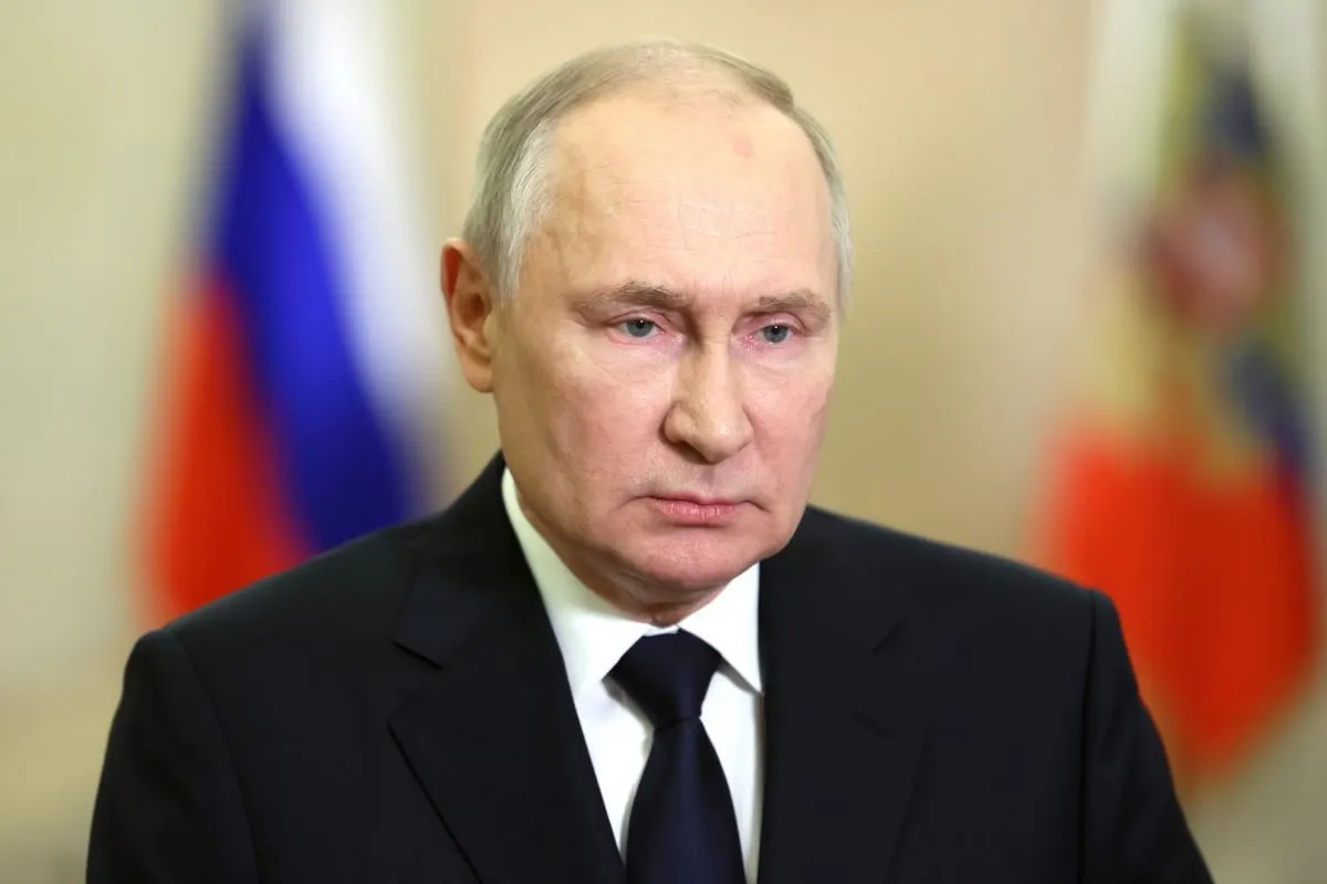 На форуме БРИКС Путин заявил, что против России введено более 30 000 санкций, и страна продолжает укреплять суверенитет и демонстрирует экономический рост.