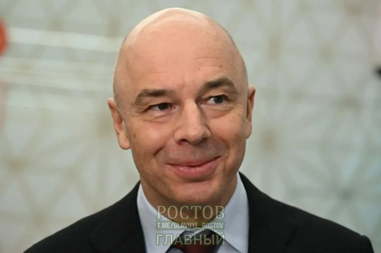 Глава финансового ведомства призывает экономить и разумно распоряжаться семейными и государственными средствами, опираясь на реальные возможности.