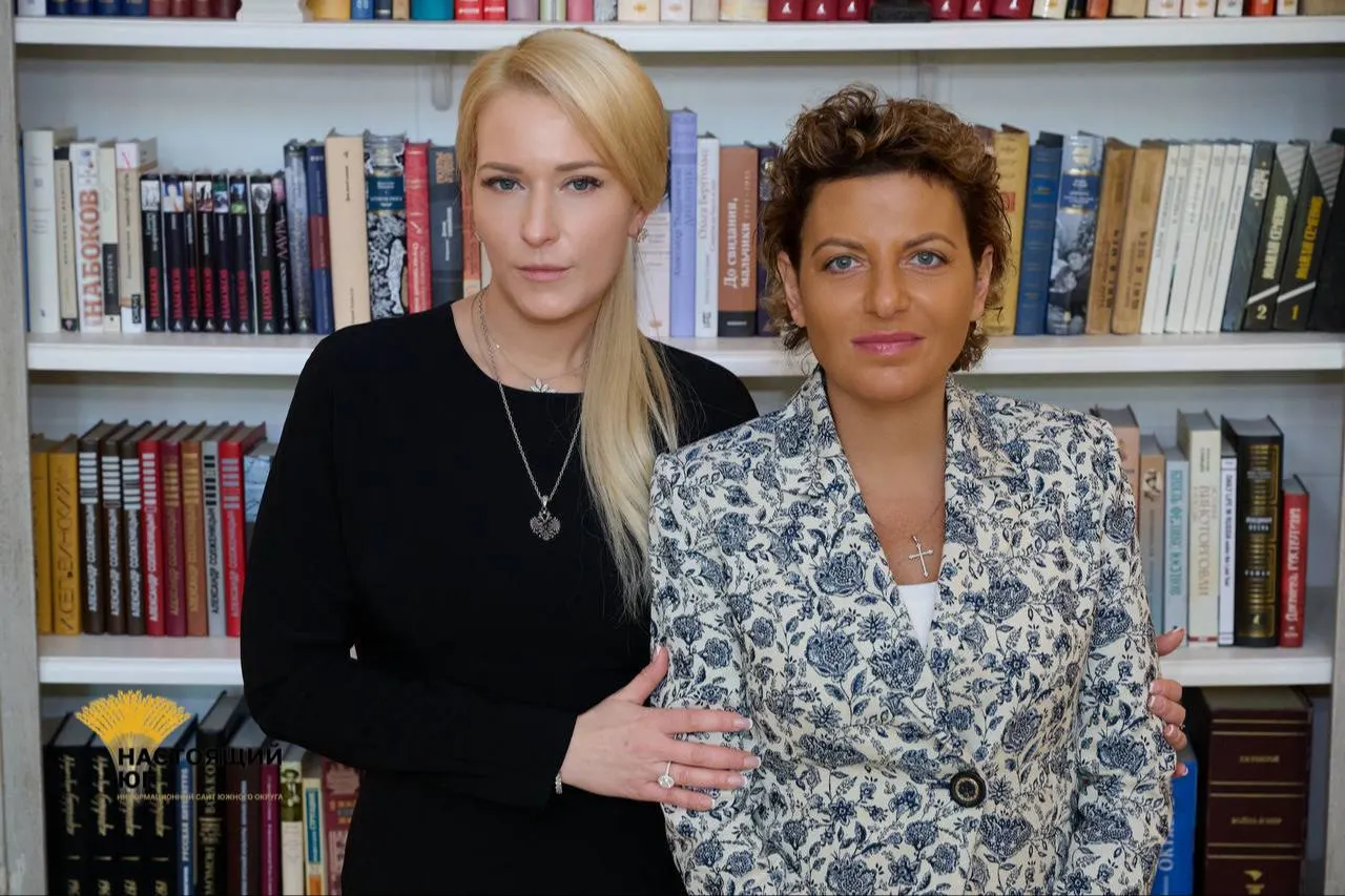 Инициатива назначить Маргариту Симоньян на пост руководителя Общественного совета обсуждается с участием НКО, журналистов, юристов и экспертов.