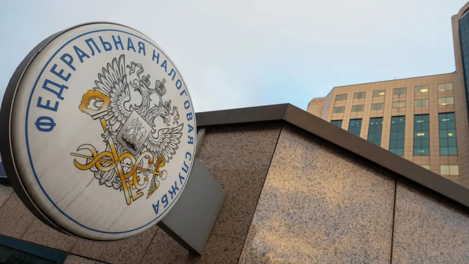 Повышение налоговой нагрузки на малый бизнес и самозанятых в 2026 году привело не к росту, а к падению поступлений по спецрежимам почти на четверть, тогда как дефицит федерального бюджета продолжает увеличиваться.