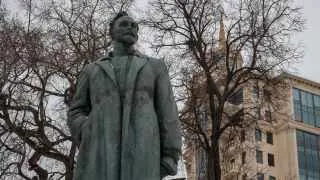 Президент Владимир Путин присвоил Академии ФСБ почетное наименование в честь основателя ВЧК Феликса Дзержинского, чье имя было убрано из названия после распада СССР.