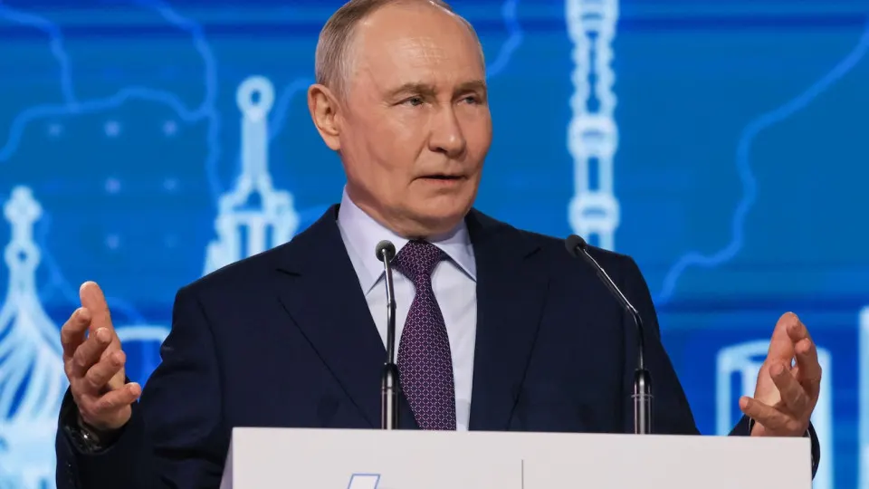 После резкого снижения одобрения власти президент обратился к законодателям с призывом не увлекаться новыми ограничениями и выстраивать системный, а не исключительно репрессивный подход к законодательству.