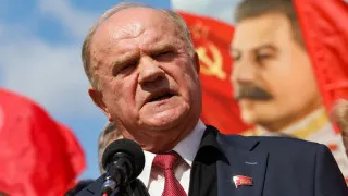 Лидер КПРФ Геннадий Зюганов в Госдуме заявил, что экономика России «провалилась до дна» и без срочных мер страну к осени может ждать ситуация, похожая на 1917 год. Он отметил, что блогер Виктория Боня в своем видеообращении к Владимиру Путину подняла те же проблемы, о которых коммунисты давно говорят во власти.