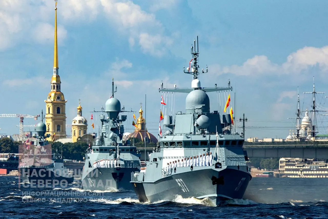 В Санкт-Петербурге перестали проводить главный парад ВМФ: Минобороны решило отменить торжество уже во второй раз — власти ранее ссылались на «общую обстановку».