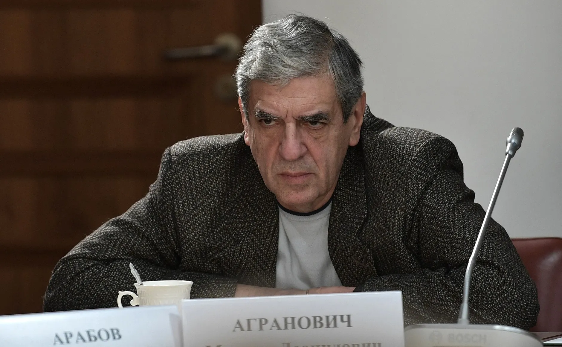 Операторский факультет объявил набор в мастерскую Михаила Аграновича: бесплатное обучение с 2027 года обещают при условии годичного контракта в войсках БПЛА, с местом в общежитии и статусом ветерана боевых действий.
