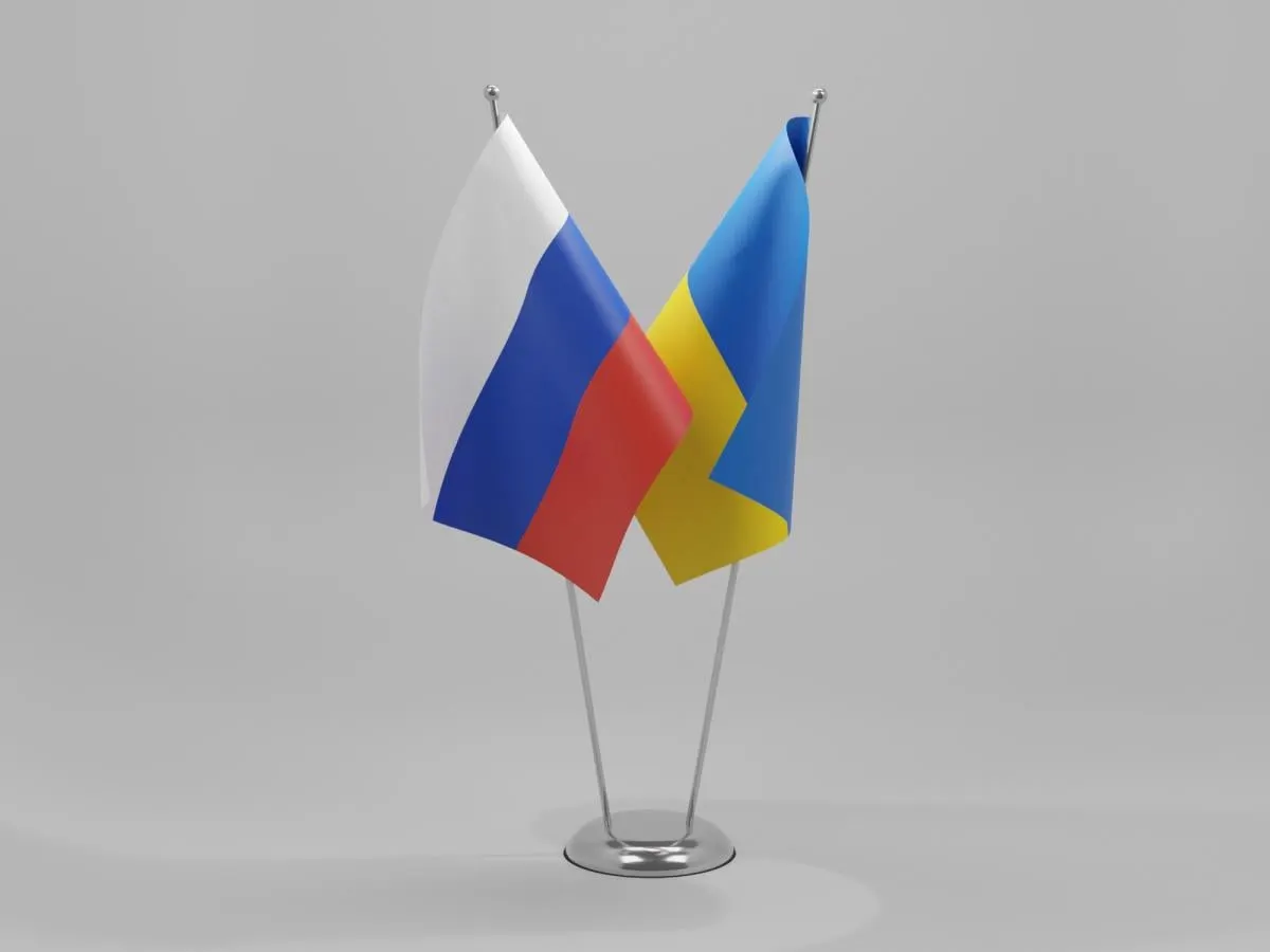 Военный эксперт Иван Ступак считает, что прекращение воздушных ударов могло бы помочь Украине, но не гарантирует контроля за соблюдением перемирия и несёт риск новых провокаций и ухудшения ситуации с инфраструктурой.