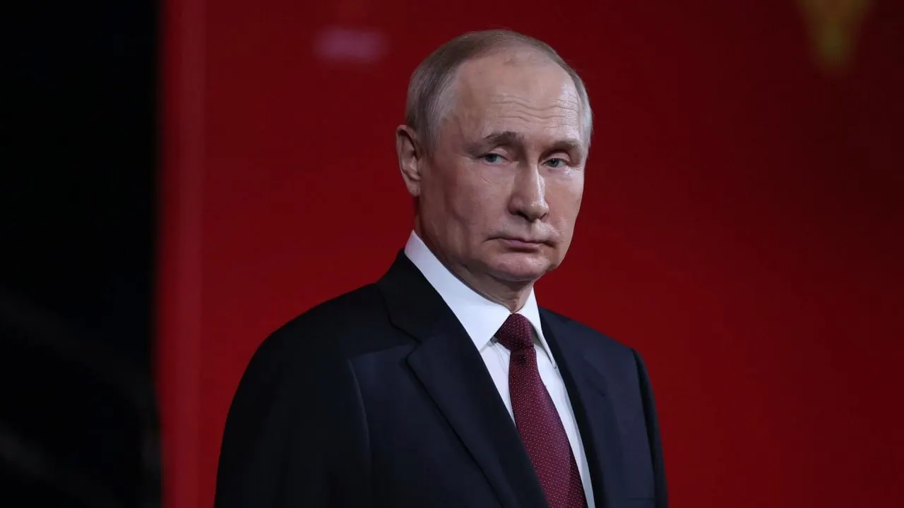 Власти России сообщили, что прекращение огня невозможно при нынешней позиции Киева; Москва настаивает на выполнении своих требований и допускает остановку боёв только при их исполнении.