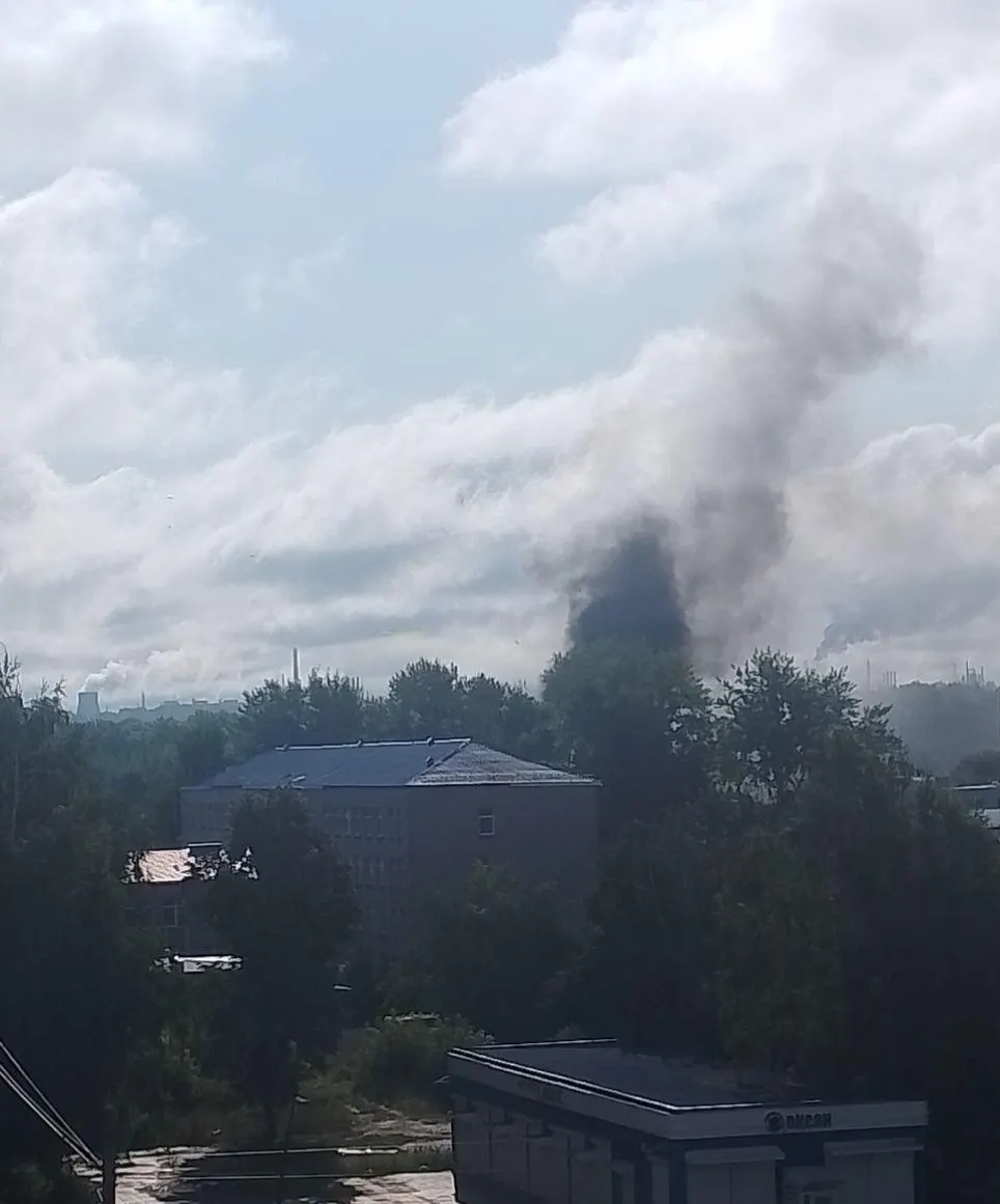 Дроны поразили несколько регионов; погибла мирная жительница в Белгородской области, продолжаются удары по Ростовской, Москве и другим регионам.
