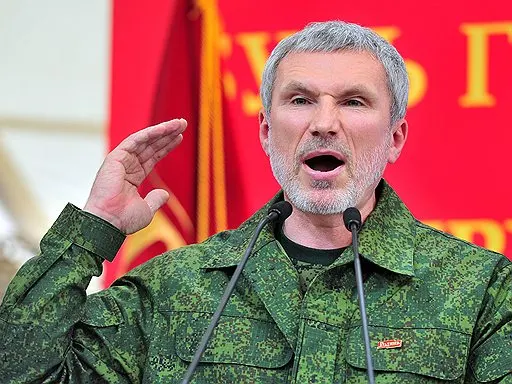 Политический скандал вокруг финансирования кампании: Журавлёв назвал поступление 500 рублей «подачкой-неберучкой», Верховный суд РФ снял «Яблоко» с выборов.